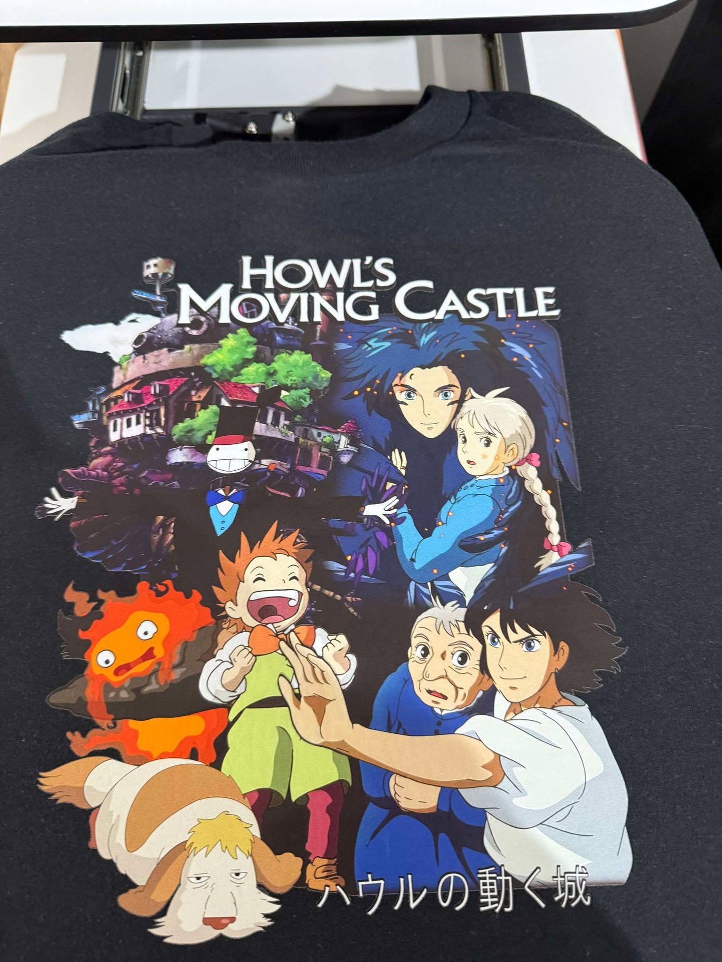 HOWLS MOVING CASTLE