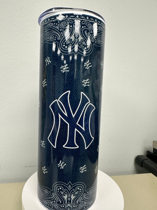 Yankee's bandana 20 oz tumbler