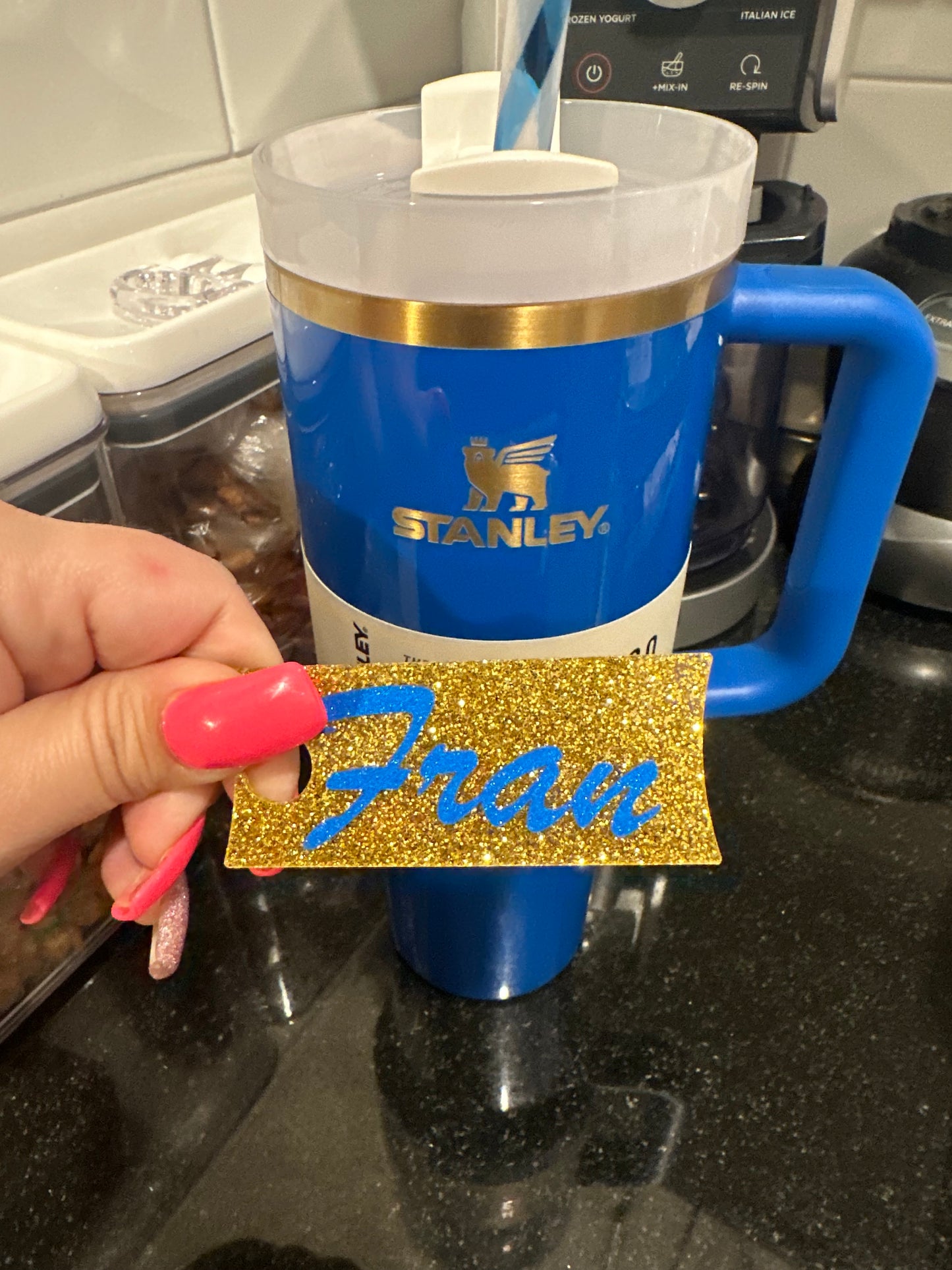 40/30 oz Gold Glitter name tag